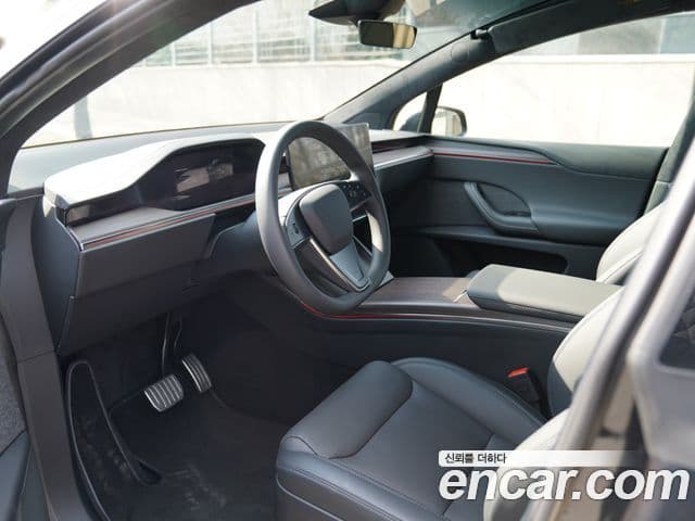 Tesla модель X, 2026 16