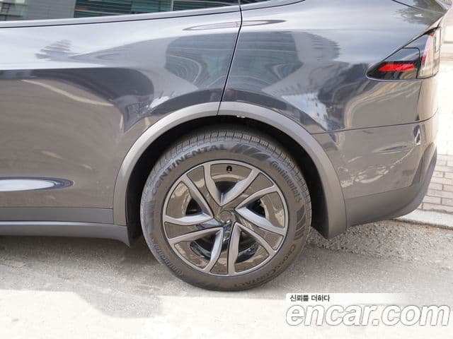 Tesla модель X, 2026 18