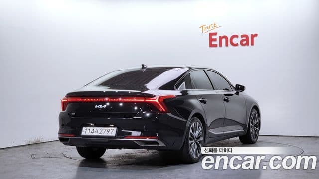 Kia K8 Noblesse, 2022 2