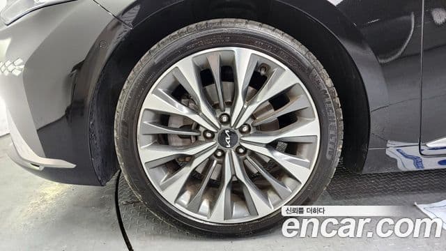 Kia K8 Noblesse, 2022 все фото