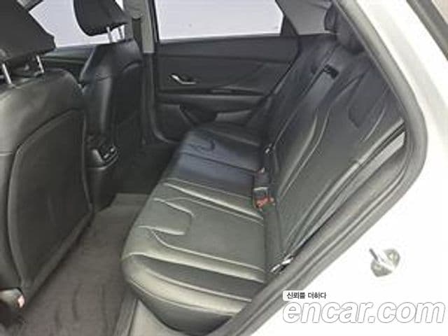 Hyundai Avante (CN7) Inspiration, 2021 11