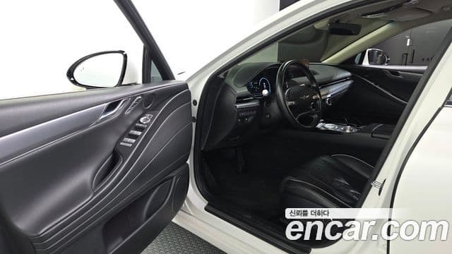 Genesis G80 (RG3) бензин 2.5 турбо AWD, 2021 10