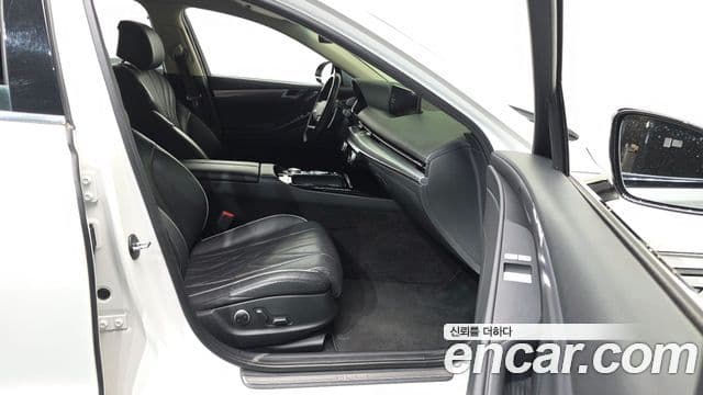 Genesis G80 (RG3) бензин 2.5 турбо AWD, 2021 11