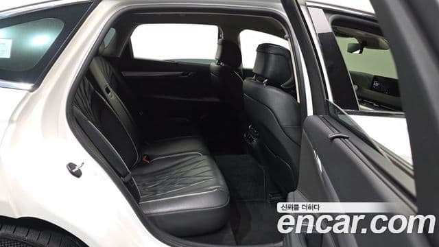 Genesis G80 (RG3) бензин 2.5 турбо AWD, 2021 12