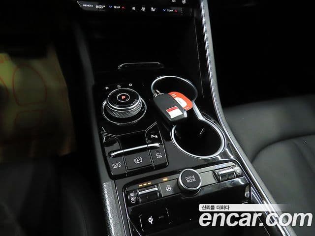 Kia K5 гибрид 3세대 Noblesse, 2023 14