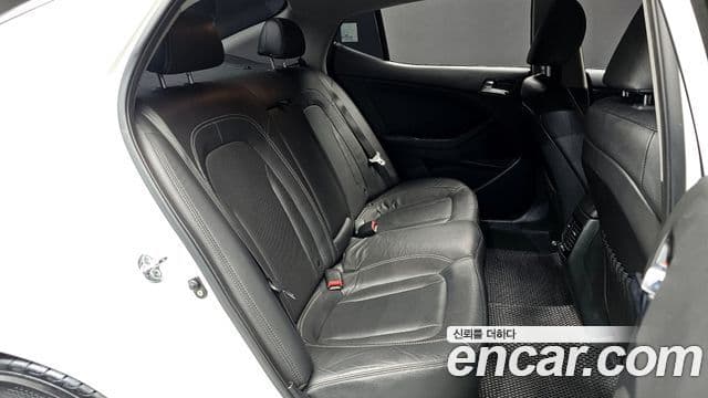 Kia K5 Luxury, 2011 12