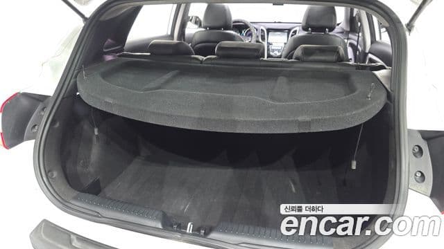 Hyundai i30(новый кузов / новое поколение) дизель 1.6 VGT PYL, 2015 20