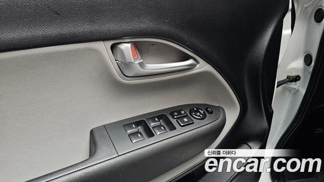 Kia The / новый New Ray Standard, 2022 15