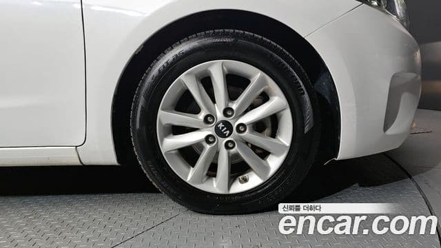 Kia The / новый New K3 E тип, 2016 все фото