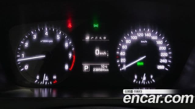 Hyundai LF Sonata Special, 2015 8