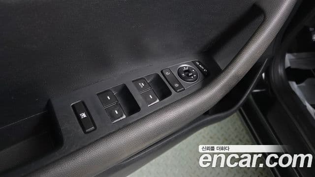 Hyundai LF Sonata Special, 2015 17