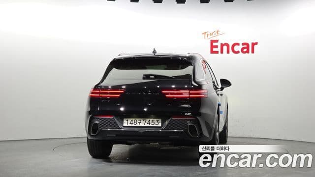 Genesis GV70, 2021 4