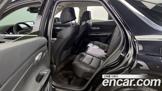 Genesis GV70, 2021 11