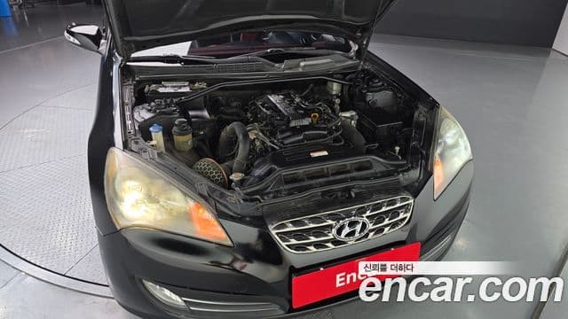 Hyundai Genesis купе 200 турбо R, 2010 6