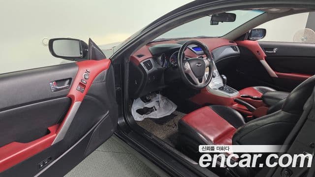 Hyundai Genesis купе 200 турбо R, 2010 11