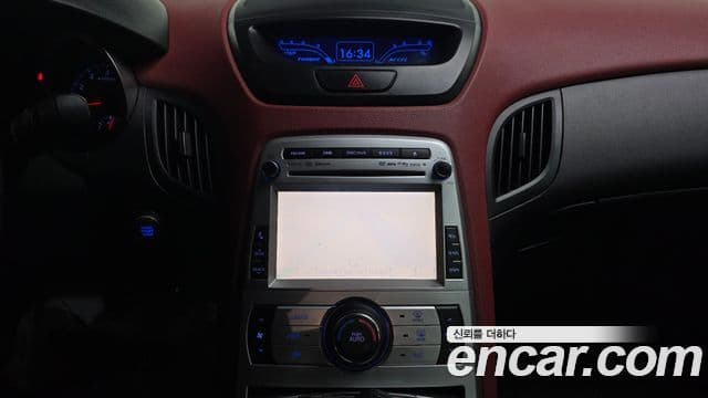 Hyundai Genesis купе 200 турбо R, 2010 14