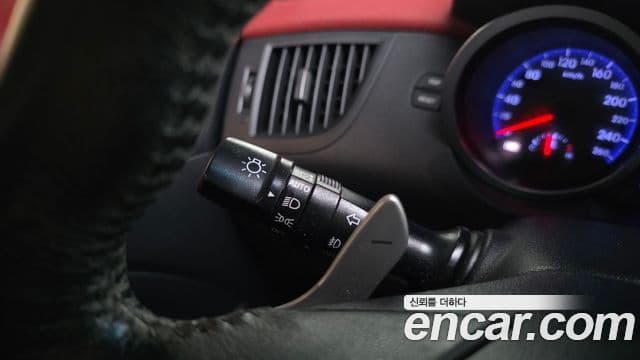 Hyundai Genesis купе 200 турбо R, 2010 18