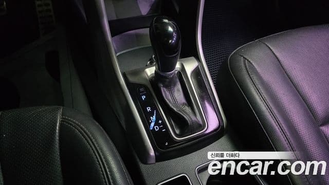 Hyundai i30(новый кузов / новое поколение) дизель 1.6 VGT Extreme, 2012 9