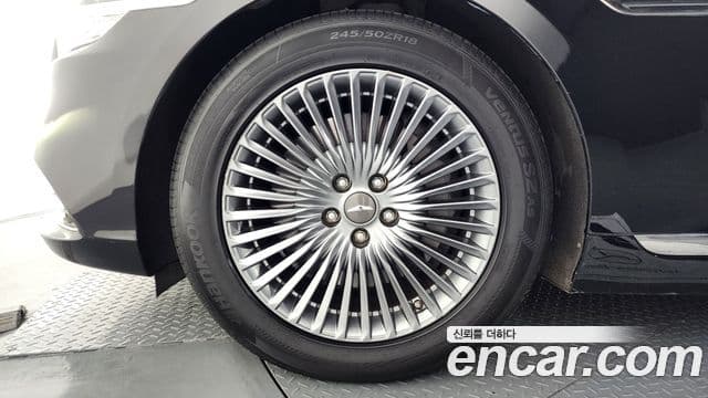 Genesis G90 Luxury, 2019 все фото