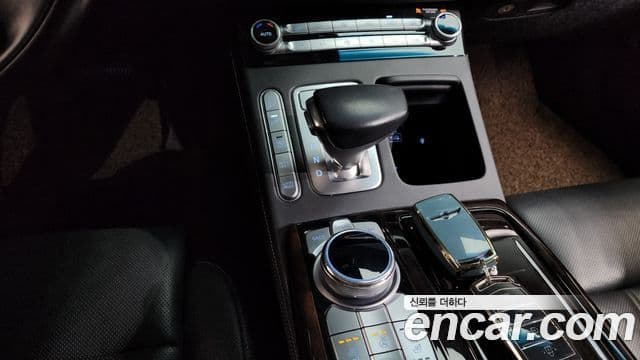 Genesis G90 Luxury, 2019 9