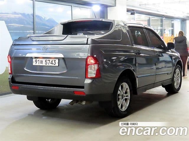 KG모빌리티(SsangYong) Korando Sport Club, 2012 4