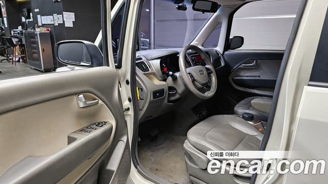 Kia Ray Luxury, 2012 11