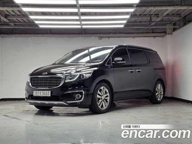 Kia All New Carnival Prestige, 2018 1