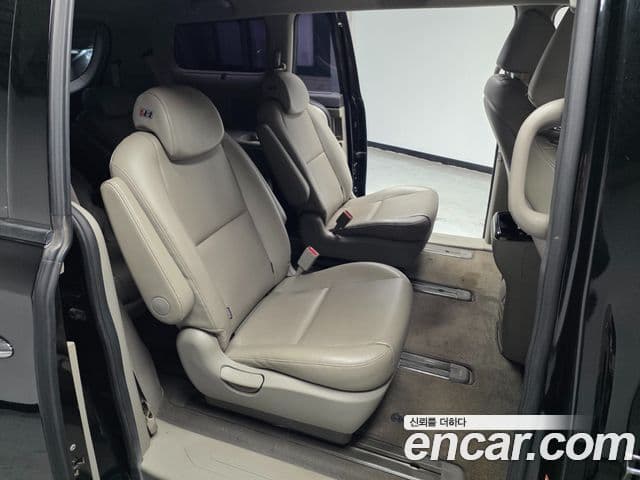 Kia All New Carnival Prestige, 2018 10