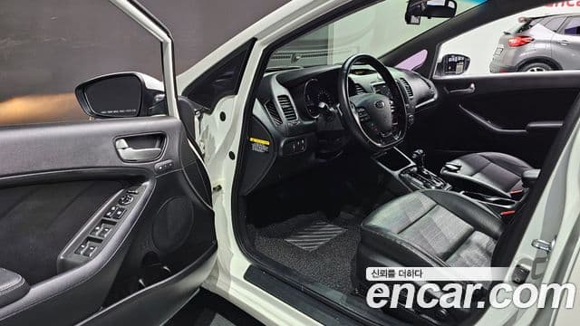 Kia The / новый New K3 Prestige, 2016 11