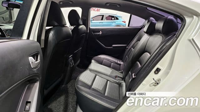 Kia The / новый New K3 Prestige, 2016 12