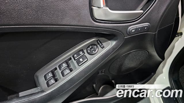 Kia The / новый New K3 Prestige, 2016 17