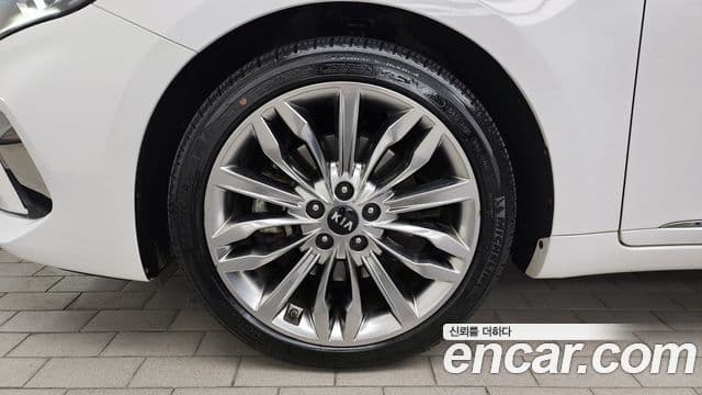 Kia K7 Premier Noblesse, 2021 все фото