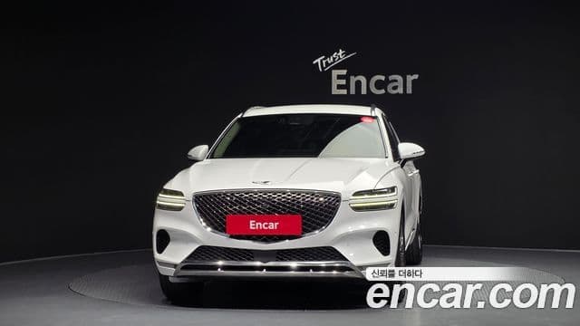 Genesis GV70, 2021 3