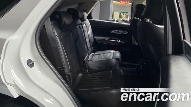 Genesis GV70, 2021 12