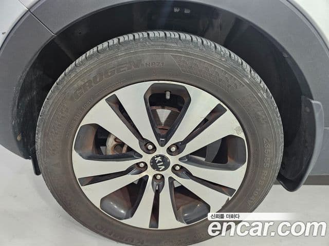 Kia Sportage R топовая версия, 2012 7