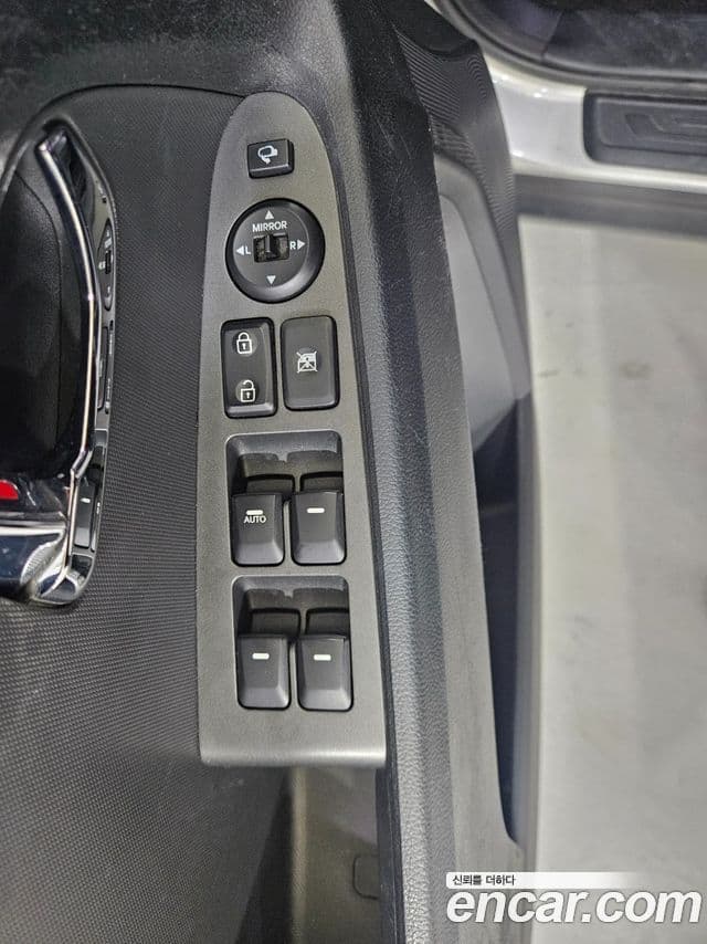 Kia Sportage R топовая версия, 2012 10