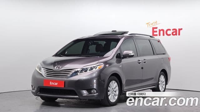 Toyota Sienna, 2015 1
