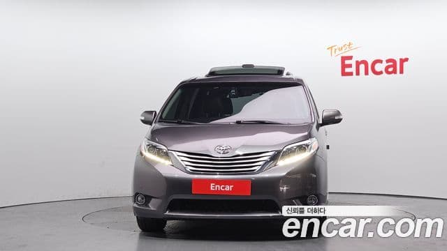 Toyota Sienna, 2015 3