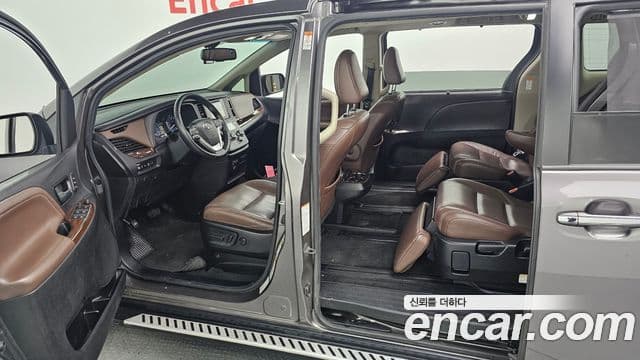 Toyota Sienna, 2015 12