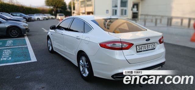 Ford 몬데오 4세대 Trend, 2015 6