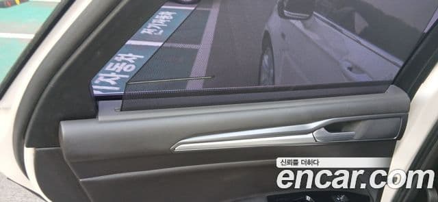 Ford 몬데오 4세대 Trend, 2015 9