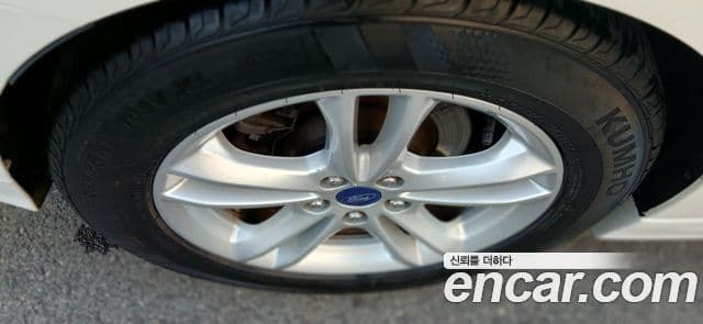 Ford 몬데오 4세대 Trend, 2015 20