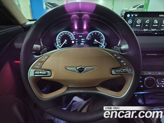 Genesis G80 (RG3) бензин 2.5 турбо AWD, 2023 все фото