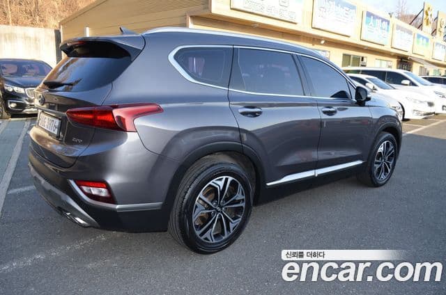 Hyundai Santa Fe TM Exclusive Special, 2019 3