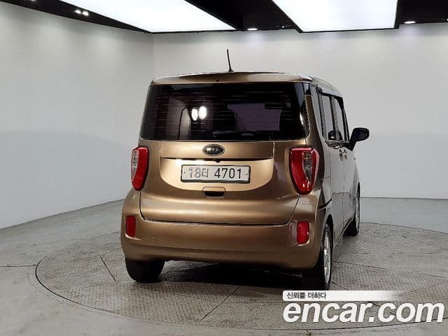 Kia Ray Deluxe, 2012 3