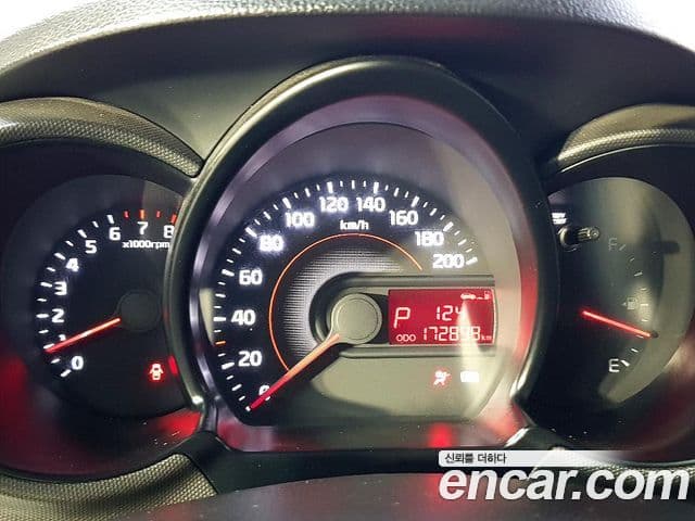 Kia Ray Deluxe, 2012 7