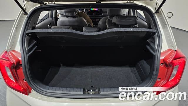 Kia Morning Urban (JA) Prestige, 2021 20