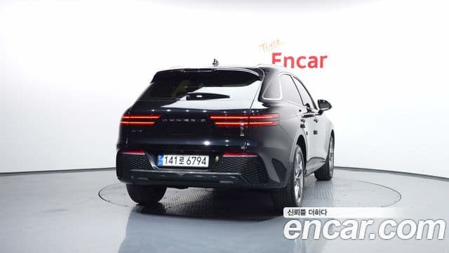 Genesis GV70, 2023 4