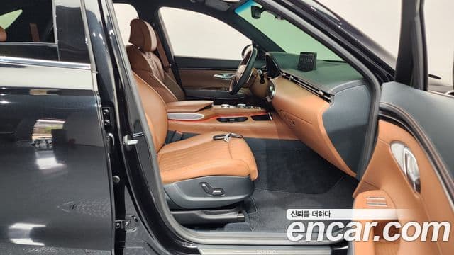 Genesis GV70, 2023 11