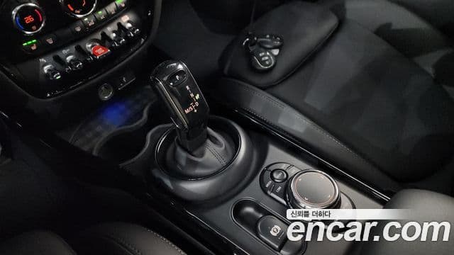 Mini Cooper D 클럽맨 2세대, 2019 9
